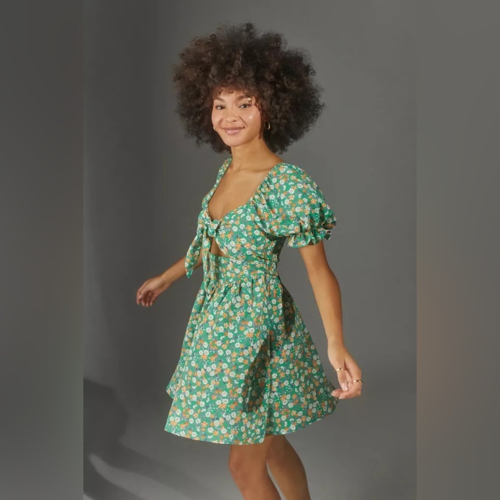Kiss The Sky - Urban Outfitters Floral Green Dress